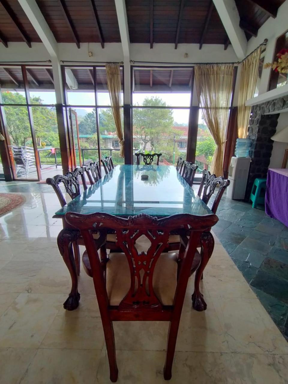 Villa Bukit Danau Lot 14 Cinengangirang المظهر الخارجي الصورة